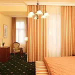 Humboldt Park & Hotell