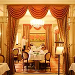 Humboldt Park & Hotell 4*