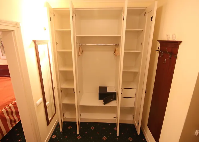 Ξενοδοχείο Humboldt Park & 4*