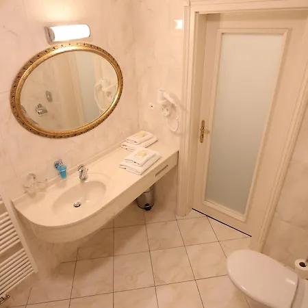Humboldt Park Hotel&spa 4* Karlovy Vary