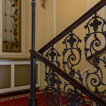 Hotel Humboldt Park & 4*