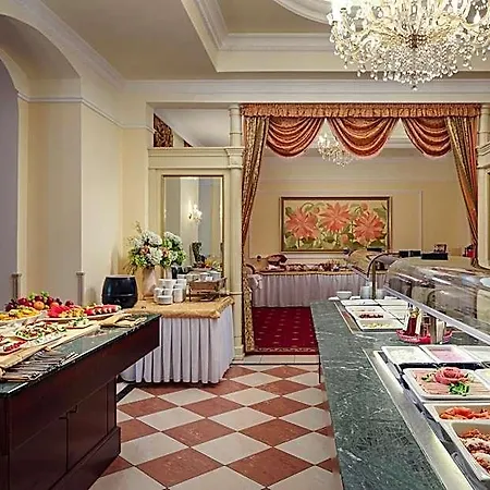 Hotel Humboldt Park & 4*