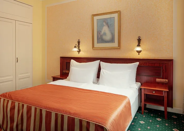 Humboldt Park & 4* Karlsbad